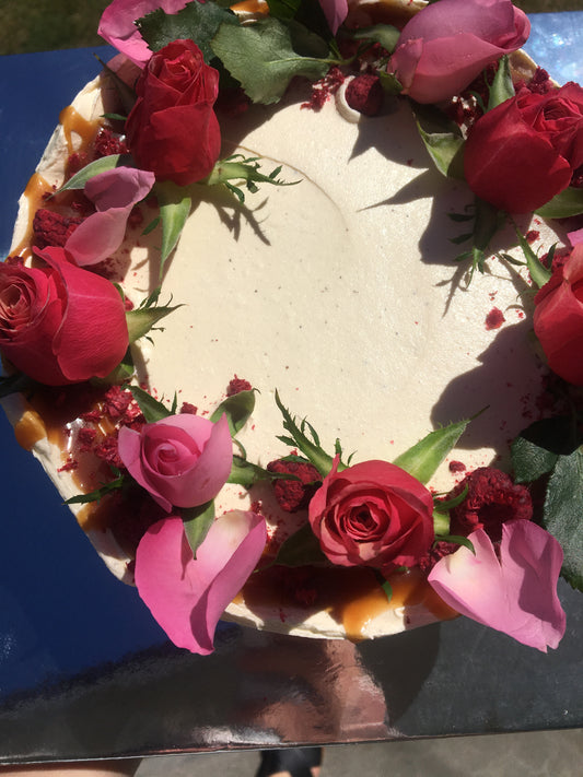 Raspberry, Vanilla & Caramel Cake